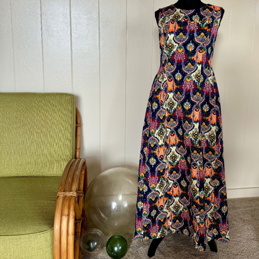 Ludi's Waikiki International Marketplace Vintage Dress